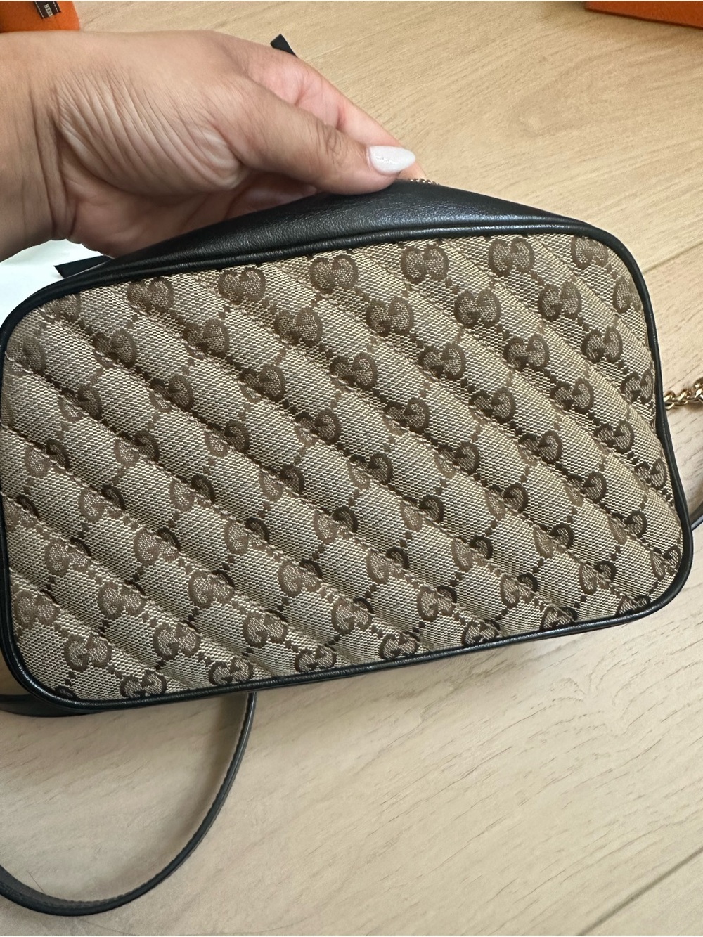 Gucci Beige GG marmont Supreme Canvas Crossbody with Black Trim & Gold Hardware - Picture 5 of 11